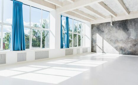 Арендовать Studio 212 (Студио 212). Панорамный лофт в стиле минимализм