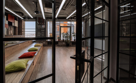 Арендовать Панорамный тренинг-лофт в Митино