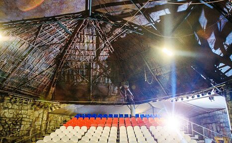 Арендовать Лофт-шатер со сценой