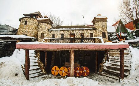 Арендовать Открытое пространство с трибунами