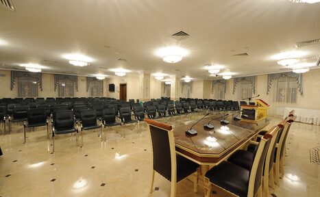 Арендовать КОНФЕРЕНЦ-ЗАЛ