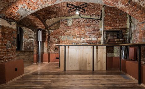 Арендовать Культурный центр «Хитровка» Тренинговый кирпичный лофт