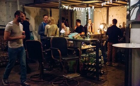 Арендовать Mazel Tov Studio Двухэтажный лофт-бар