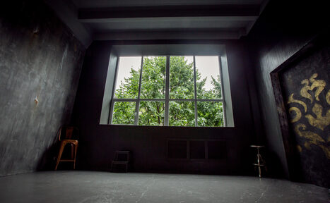 Арендовать Фотостудия Bouton. Минималистичный лофт 