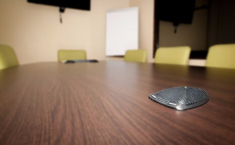 Арендовать Переговорная с зеркалом Газелла 