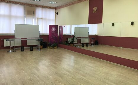 Арендовать Большой зал школы Milamar