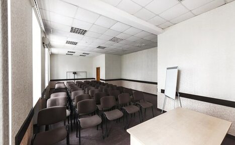 Арендовать Центр развития "Аркаим" Светлый конференц-зал на Петроградке