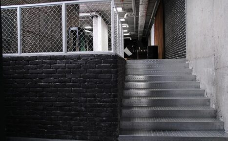 Арендовать Studio No. 8. Лофт для вечеринок 