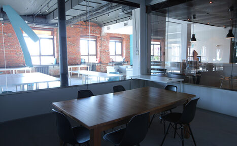 Арендовать Deworkacy Красный Октябрь Стильная переговорная