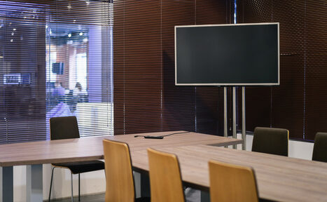 Арендовать Deworkacy Красный Октябрь Стильная переговорная