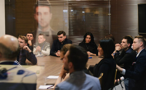 Арендовать Deworkacy Красный Октябрь Стильная переговорная