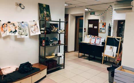 Арендовать Лофт с мальбертами