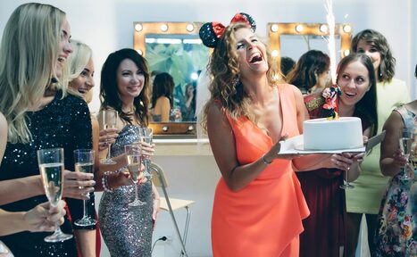 Арендовать Бесконечная гардеробная Фотогеничный лофт 