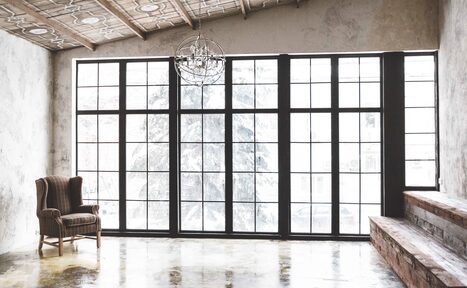 Арендовать The Museum Studio Лофт с большим камином 