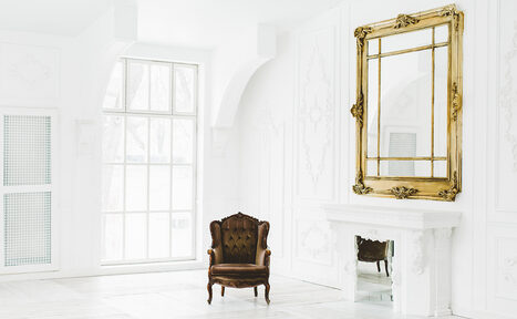 Арендовать The Museum Studio Белый классический лофт с камином