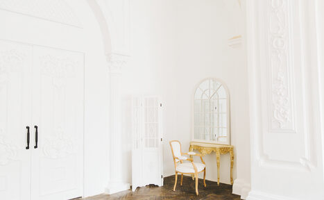 Арендовать The Museum Studio Белоснежный лофт в центре 