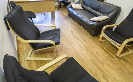 Арендовать Академия развития Личности Оборудованный кабинет в центре