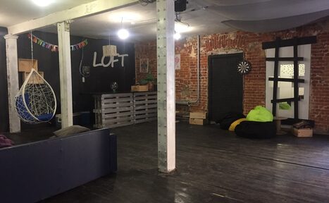 Арендовать Brick House WHITE Лофт с качелями 