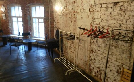 Арендовать Brick House WHITE Лофт с качелями 