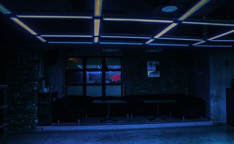 Арендовать Лофт с танцполов в Екатеринбурге 