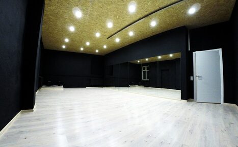 Арендовать Школа танцев Wy Dance Лофт с тремя залами 