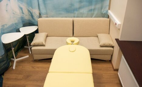 Арендовать Кабинет с массажным столом