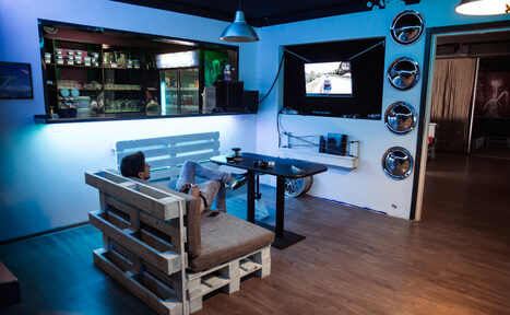 Арендовать Lounge Box (Лаунж Бокс). Лофт с вип комнатами 