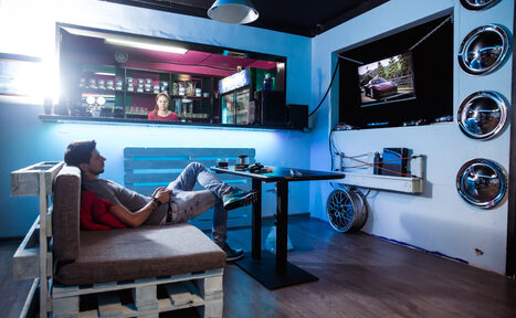 Арендовать Lounge Box (Лаунж Бокс). Лофт с вип комнатами 