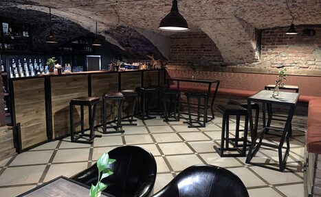Арендовать Кирпичный лофт-бар