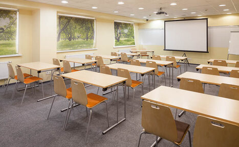 Арендовать SunFlower Park Отель