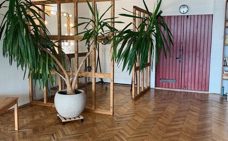 Арендовать Studio 33.13. Лофт в стиле загородного дома