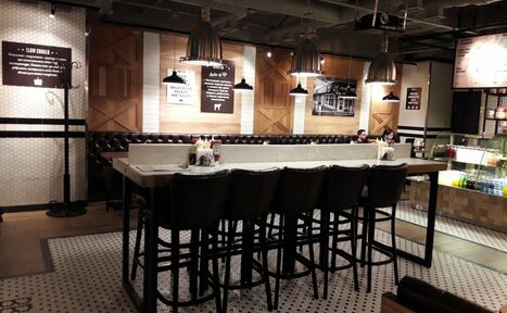 Арендовать Кафе под закрытие в Деловом Центре 