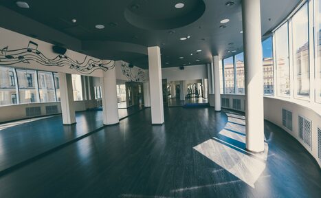 Арендовать Школа танцев Касабланка