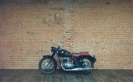 Арендовать Мастерская на Кулишках. Атмосферный лофт 