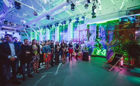 Арендовать Лофт "МОДУЛЬ" Брутальный лофт с барной стойкой