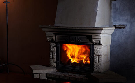 Арендовать лофт с камином и мансардой