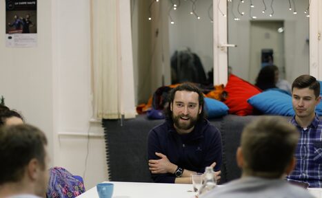 Арендовать Moscow English Club Двухуровневый зал