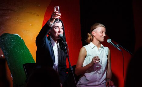 Арендовать Лофт-бар со сценой