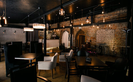 Арендовать Интерьерный лофт со сценой 