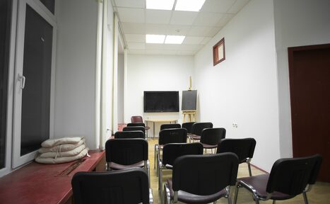 Арендовать Лофт Самотёка Оранжевая переговорная