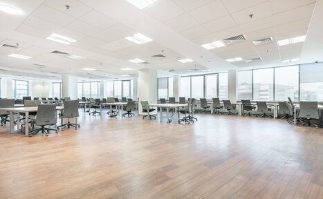 Арендовать Большой панорамный зал 