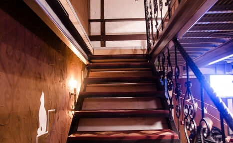 Арендовать Второй этаж бара 