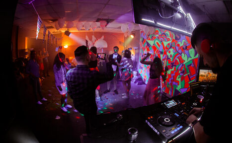 Арендовать Пространство с детской зоной