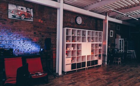 Арендовать Уютный лофт с внутренним двориком