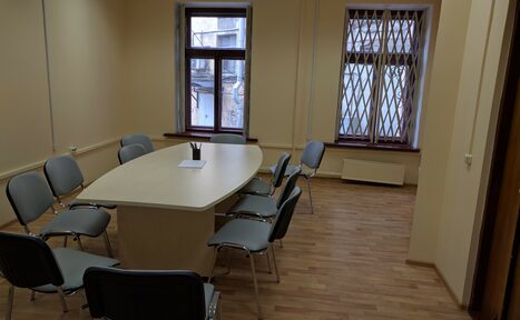 Арендовать Кабинет с кухней на Достоевской