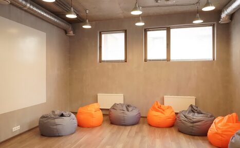 Арендовать Стильный тренинг-лофт