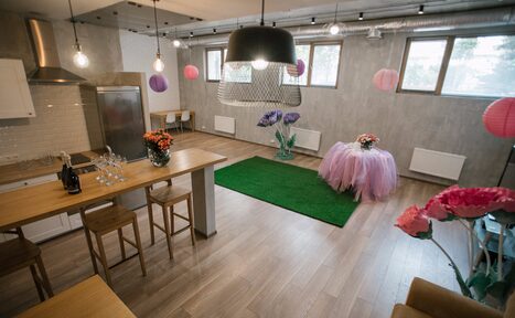 Арендовать Лофт с кухней