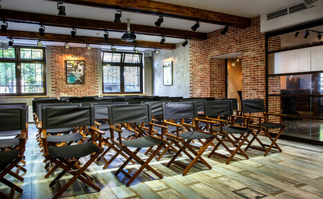 Арендовать Лофт Denisovsky Deluxe Лакшери лофт на Бауманской