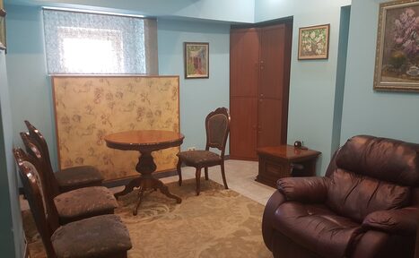 Арендовать Кабинет в классическом стиле