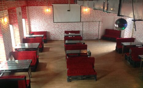 Арендовать Лофт с баром в центре